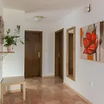 Peaceful With Terrace Near & Free Parking *