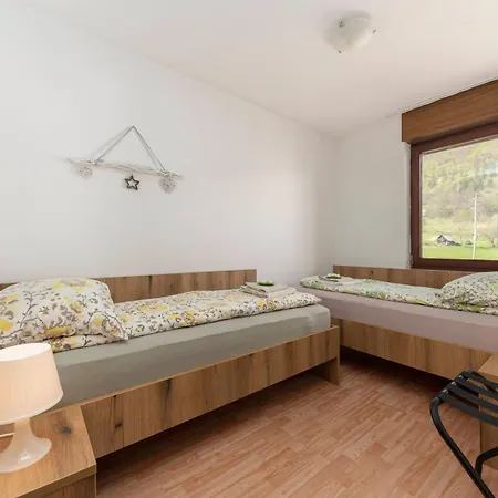 Apartment Peaceful With Terrace Near & Free Parking Bled
