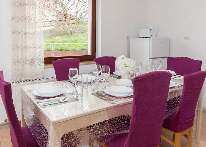 Valy - Relaxing Terrace & Near *