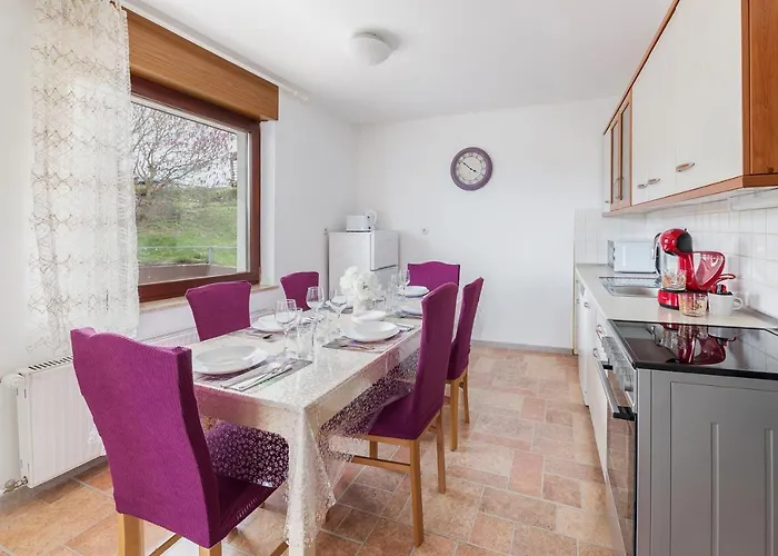 Valy - Relaxing Terrace & Near * Bled